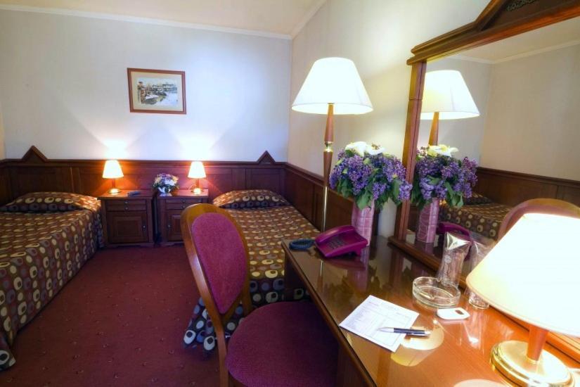 Hotel Central Veliko Tărnovo Rum bild